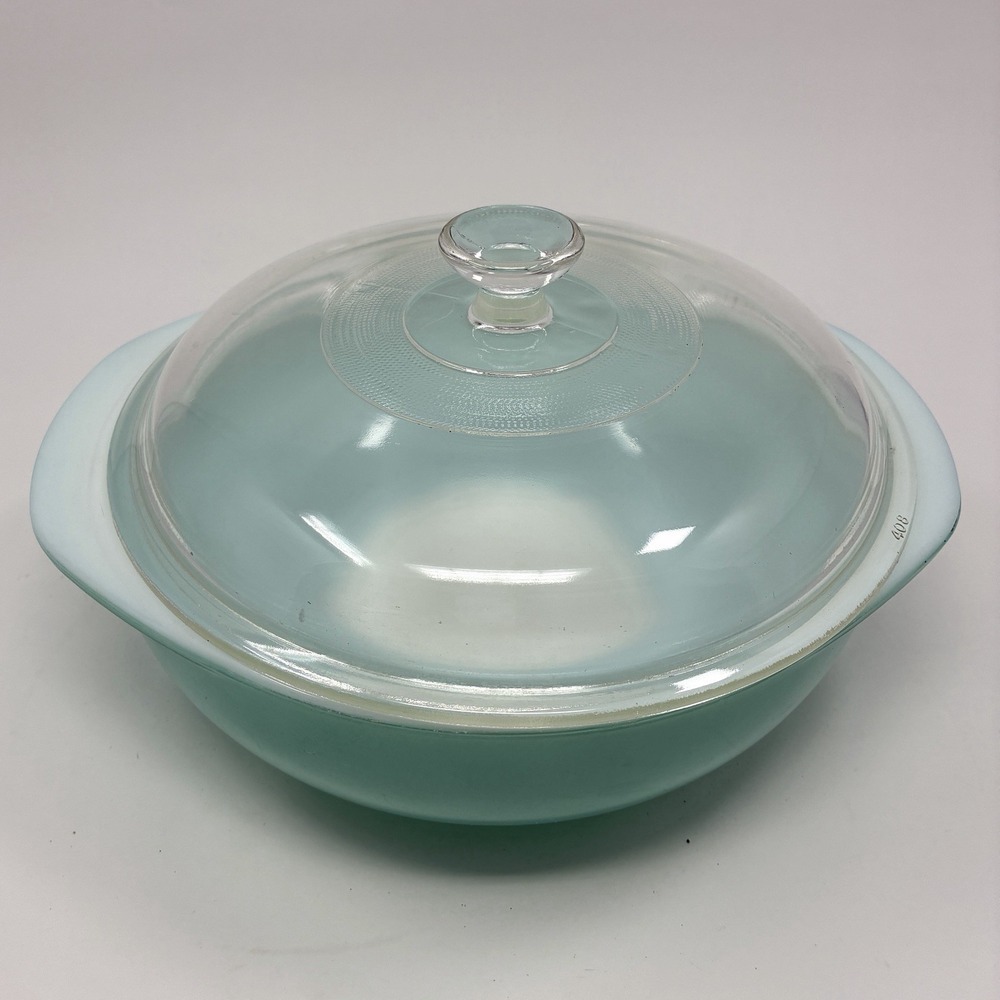 Vintage PYREX 024 Turquoise Glass Casserole Dish w Lid 2 QT Robins Egg Blue